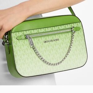 Michael Kors NWT Jungle Green Jet Set Crossbody